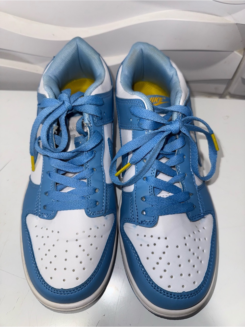 Nike Kids White and Light Blue Low-Top Sneakers